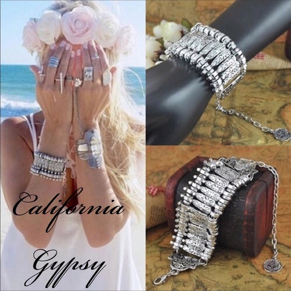 LAST ONE Tibetan ethnic silver bracelet - Picture 3 of 5